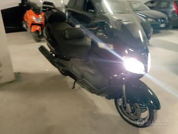 Suzuki Burgman AN 650