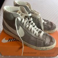 Nike Blazer Numero 43 Grigie baffo Bianco