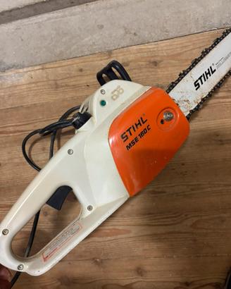 Motosega Stihl elettrica
