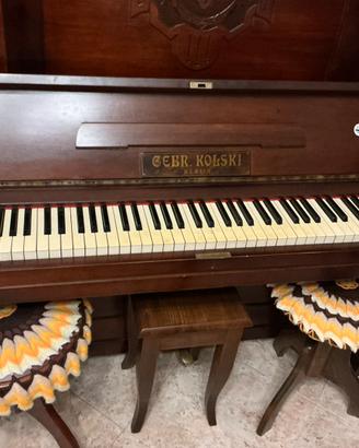 Pianoforte GEBRI. KOLSKI Berlin.