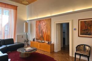 Prestigioso appartamento d'epoca con cantinola