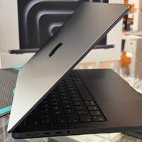 Macbook pro 14(2024)M4 PRO 24GB/512GB SSD