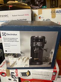 Electrolux Black Pearl Espresso Coffee Machine Exp