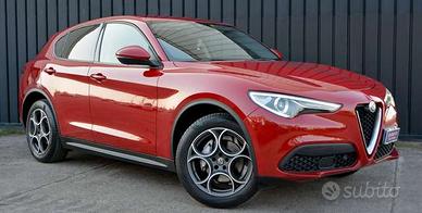 Alfa Romeo Stelvio 2.2 t Sport Tech Q4 190cv * GAR