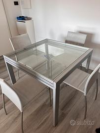 Tavolo allungabile 90x90 in cristallo + sedie