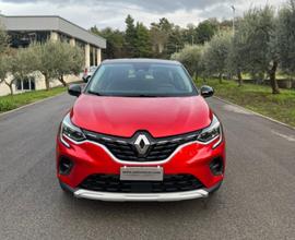 RENAULT Captur Blue dCi 95 CV Intens