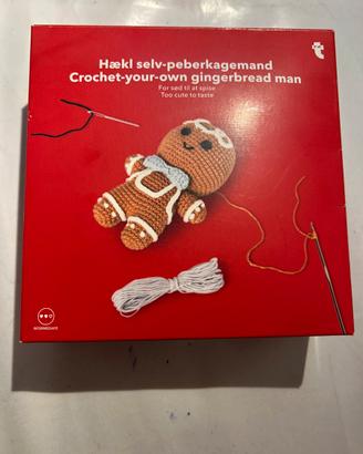 Kit fai da te all’uncinetto: omino pan di zenzero