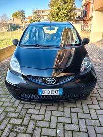 Toyota Aygo 1.0 benzina