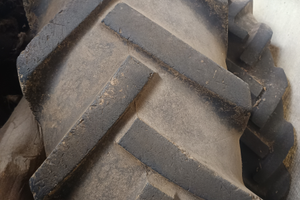 Gomma trattore 16.9-30