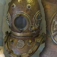 Attrezzatura subacquea da Palombaro ecc.