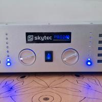 amplificatore integrato skyteck pro 240