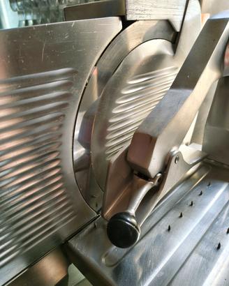 Affettatrice professionale