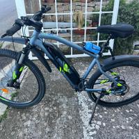 E-MTB ROCKRIDER EST-100
