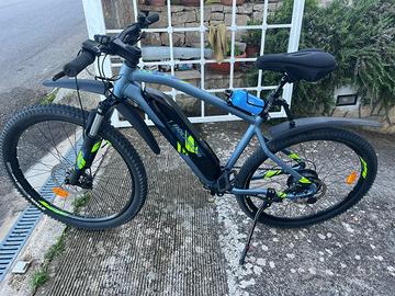 E-MTB ROCKRIDER EST-100