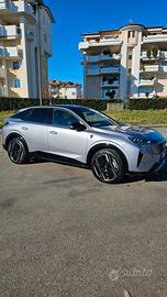Peugeot E3008