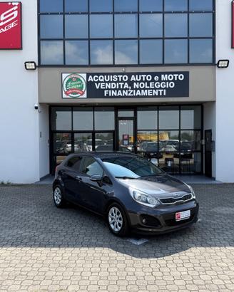Kia Rio 1.4 CRDi 5p. Cool