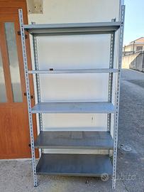 Scaffale in metallo a 5 ripiani 