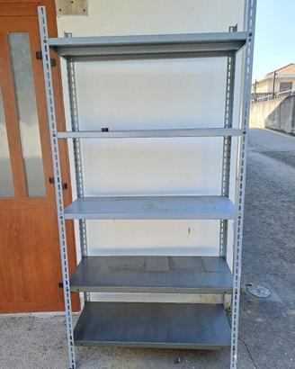 Scaffale in metallo a 5 ripiani 