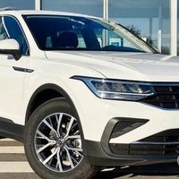 Volkswagen tiguan anno 2021 per ricambi