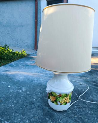 Lampada da tavolo vintage 