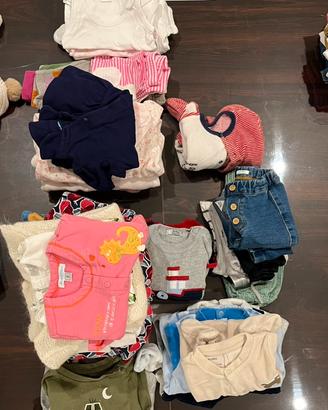 Stock vestiti bimbo/bimba 3-6 mesi