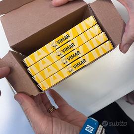 VIMAR serie EIKON EXE' cod. 22693.01