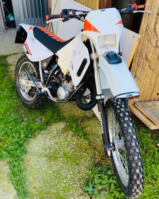 Ktm 125 gs targaro