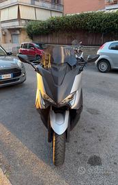 Yamaha T-Max 530 (2017)