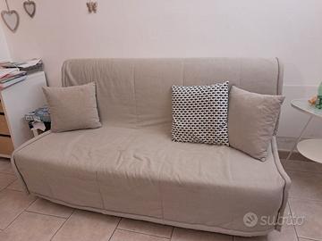 Divano letto matrimoniale