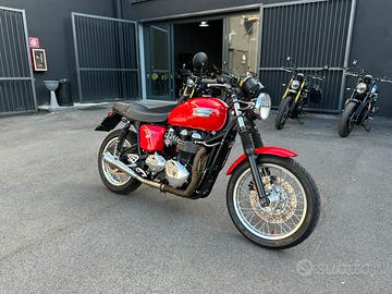 TRIUMPH THRUXTON 900 2011