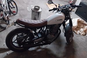 suzuki gn 400 1982 