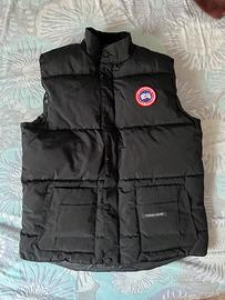 Smanicato canada goose