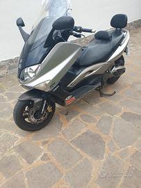 Yamaha T-MAX 2004