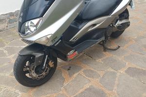Yamaha T-MAX 2004