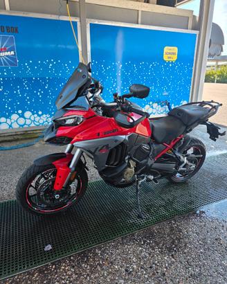 Ducati Multistrada V4S 2025