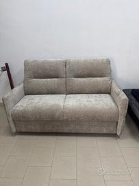 Divano letto matrimoniale