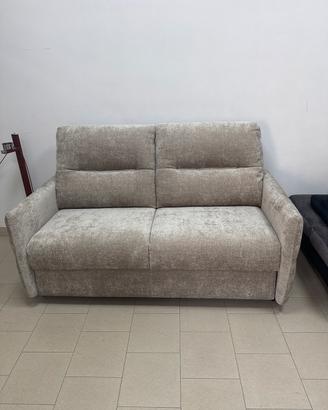 Divano letto matrimoniale