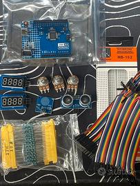 Starter Kit completo Arduino UNO R4 Minima