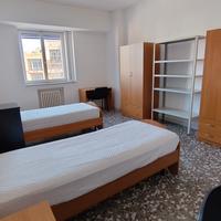 Camera uso doppia per studenti/lavoratori