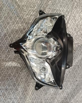 faro anteriore Suzuki gsxr 600/750 2008/10
