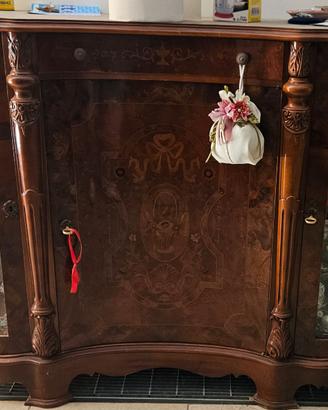 Mobile ingresso -credenza