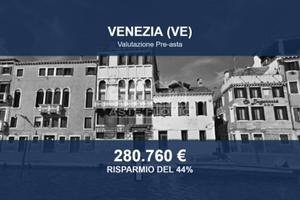 Immobile in asta di 174 m² con più di 5 locali a V