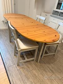Tavolo ikea allungabile con 4 sedie