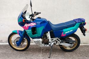 Africa Twin 1992 rd04 750