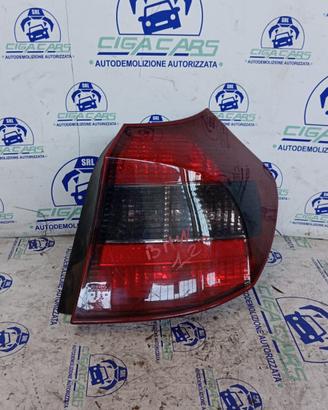 BMW 123 FANALE POSTERIORE DX