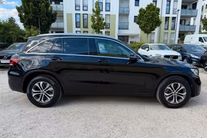 Mercedes Glc Nero km 95000 anno 2022