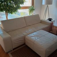 Divano in pelle dim. 240 x 103 Doimo con pouf 