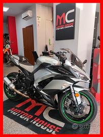Kawasaki z1000 sx +incluso passaggio+rate+permute