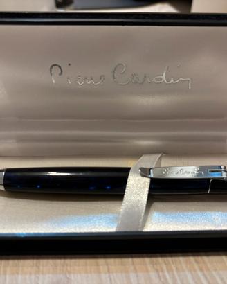 Penna Pierre Cardin