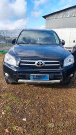 Pezzi di Ricambio Toyot Rav4 2.2 2006/09 Sigla 2AD